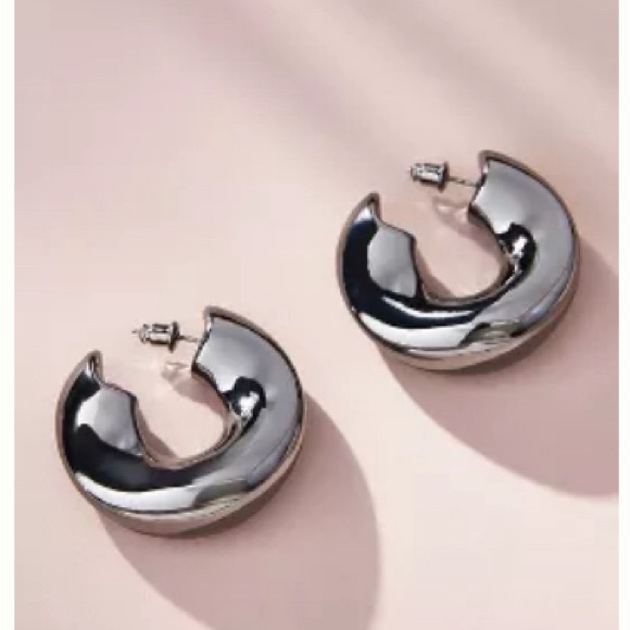 Anthropologie Flat Hammered Huggie Hoop Earrings NWT - Picture 1 of 3